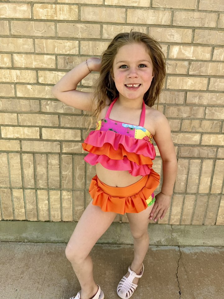 Youth Scarlett Swim Set PDF
