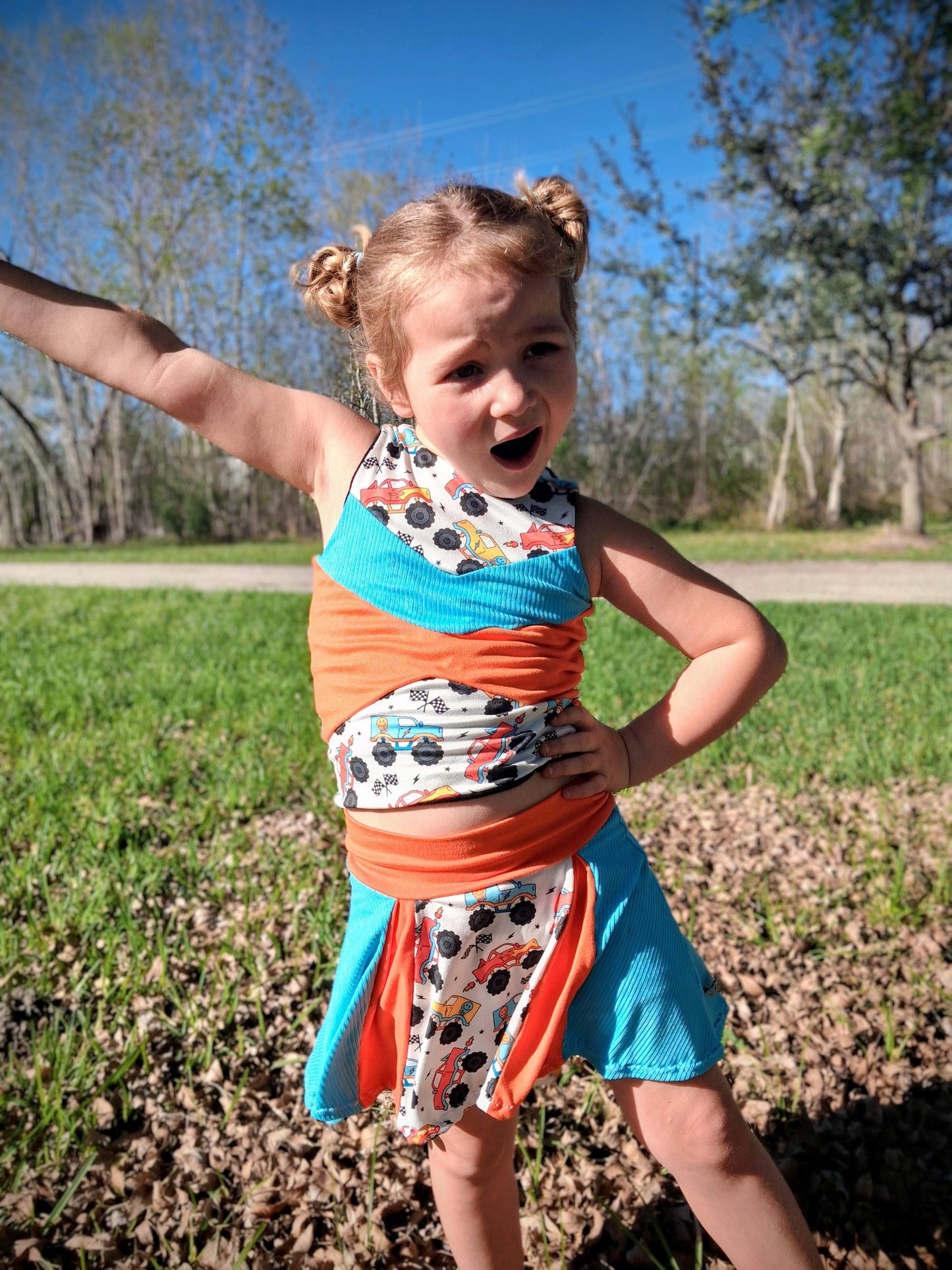 Youth Brittney Set PDF